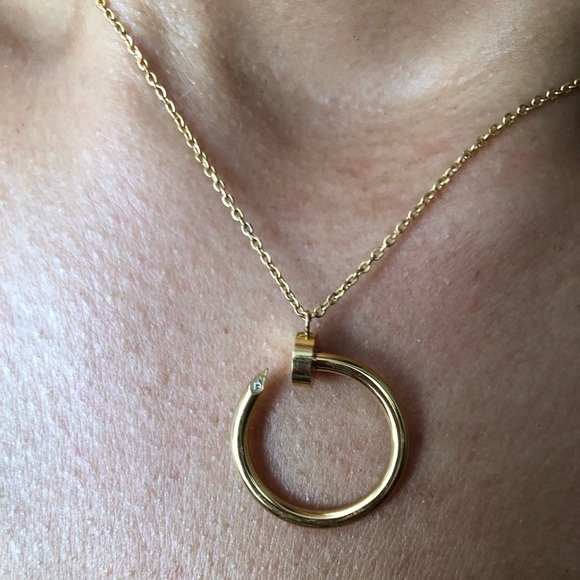 Nail Circle Pendant Gold Necklace - Picture 4 of 8